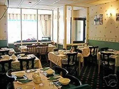 Roselea Hotel - St Chads Blackpool 2*,  United Kingdom